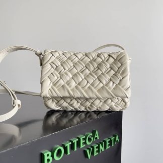 Replica Bottega Veneta Small Rumple Messenger Bag