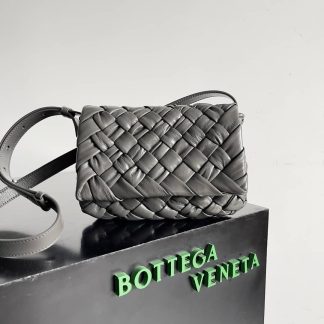 Replica Bottega Veneta Small Rumple Messenger Bag