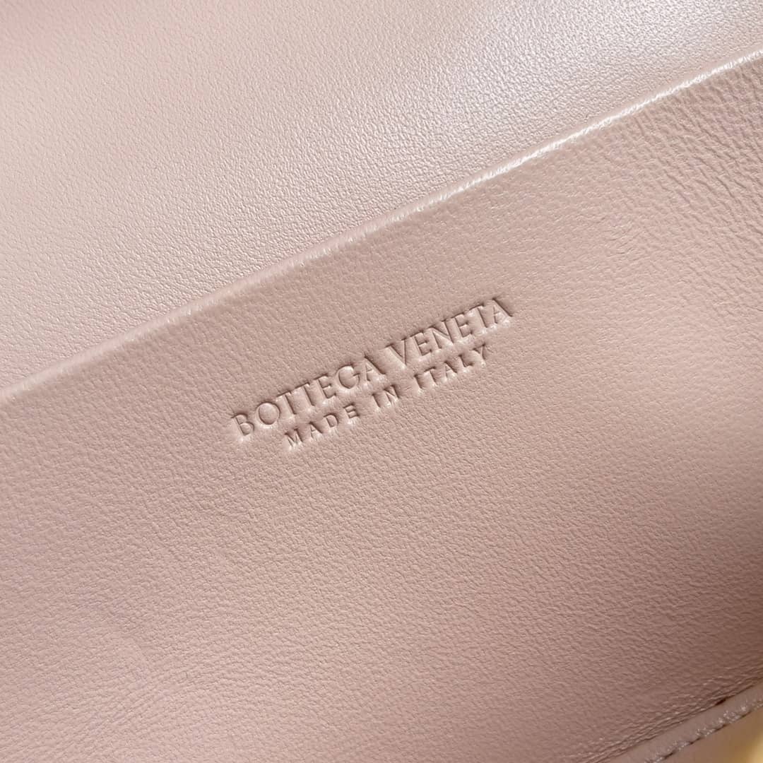 Replica Bottega Veneta intrecciato leather Bang Bang Vanity Case_7_155462 Replica Bottega Veneta intrecciato leather Bang Bang Vanity Case