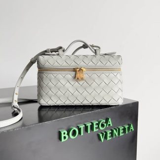Replica Bottega Veneta intrecciato leather Bang Bang Vanity Case