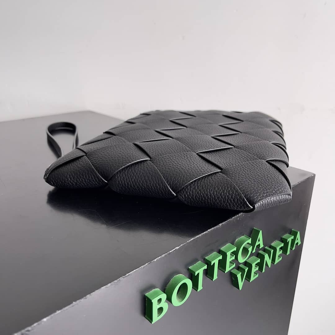 Replica Bottega Veneta Diago Intrecciato Leather Large Pouch_1_155632 Replica Bottega Veneta Diago Intrecciato Leather Large Pouch