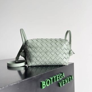 Replica Bottega Veneta Small Loop Intrecciato Leather Camera Bag