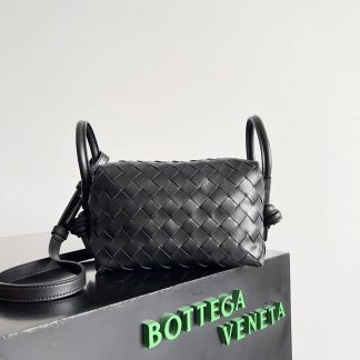 Replica Bottega Veneta Small Loop Intrecciato Leather Camera Bag