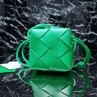 Replica Bottega Veneta Mini Cassette Camera Crossbody Bag