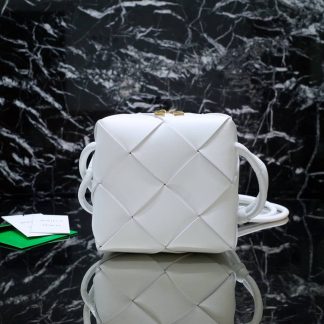Replica Bottega Veneta Mini Cassette Camera Crossbody Bag