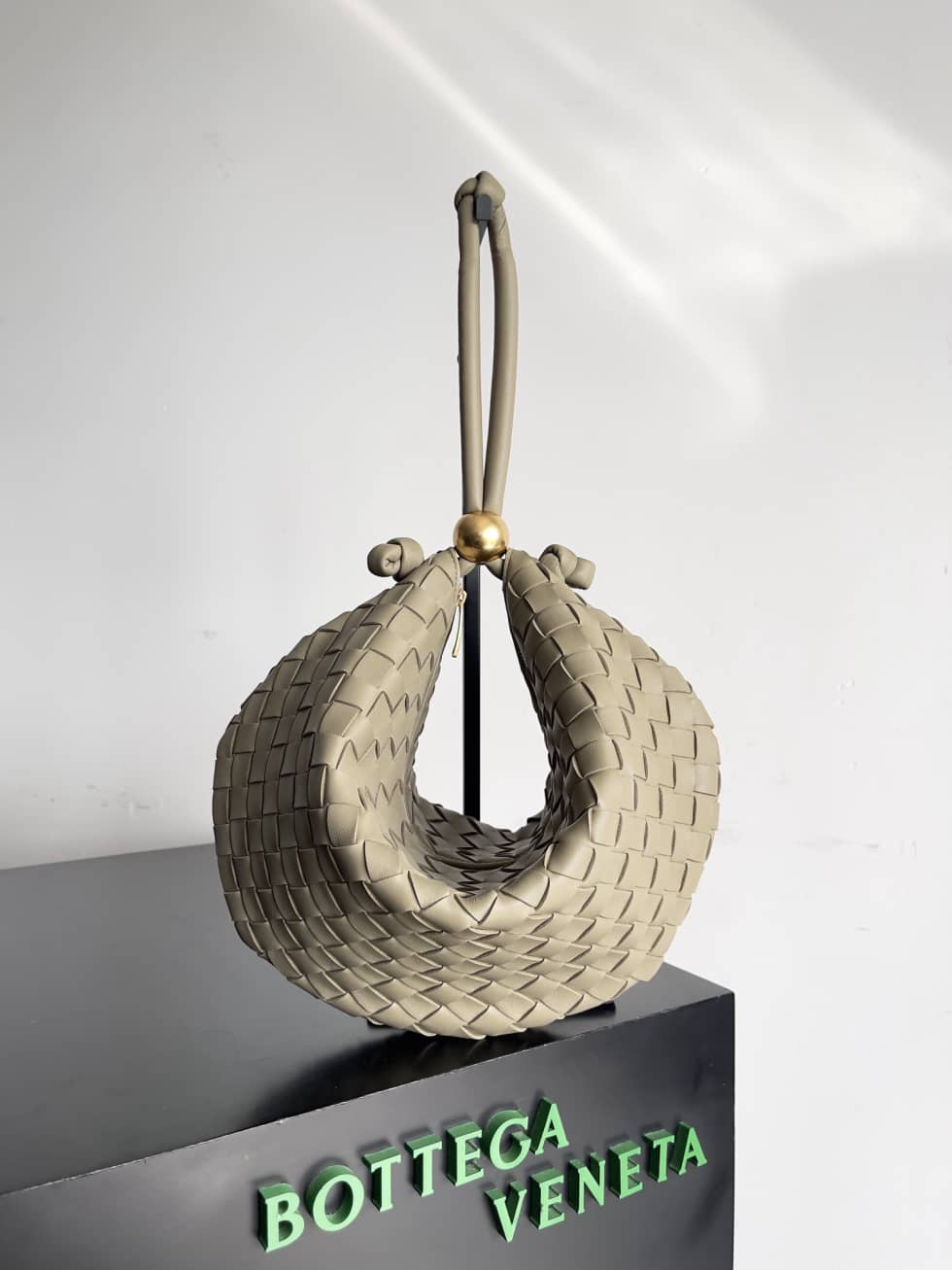 Replica Bottega Veneta Medium Turn Pouch_10_156188 Replica Bottega Veneta Medium Turn Pouch