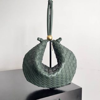 Replica Bottega Veneta Medium Turn Pouch
