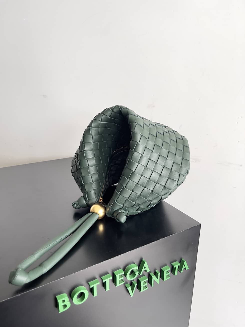Replica Bottega Veneta Medium Turn Pouch_1_156198 Replica Bottega Veneta Medium Turn Pouch