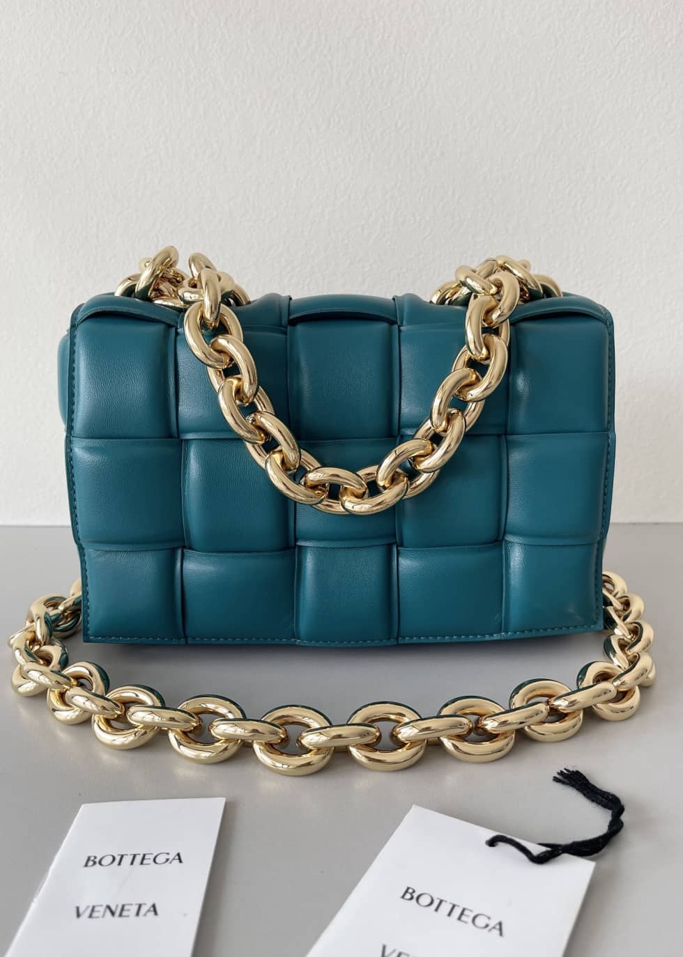 Replica Bottega Veneta Lambskin Maxi Intreccio Padded Chain Cassette Crossbody Bag_10_156248 Replica Bottega Veneta Lambskin Maxi Intreccio Padded Chain Cassette Crossbody Bag