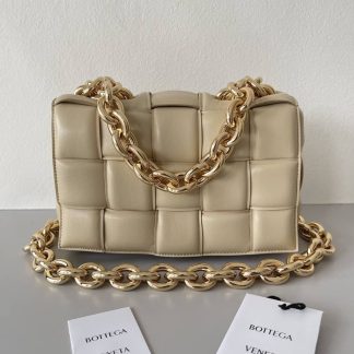 Replica Bottega Veneta Lambskin Maxi Intreccio Padded Chain Cassette Crossbody Bag