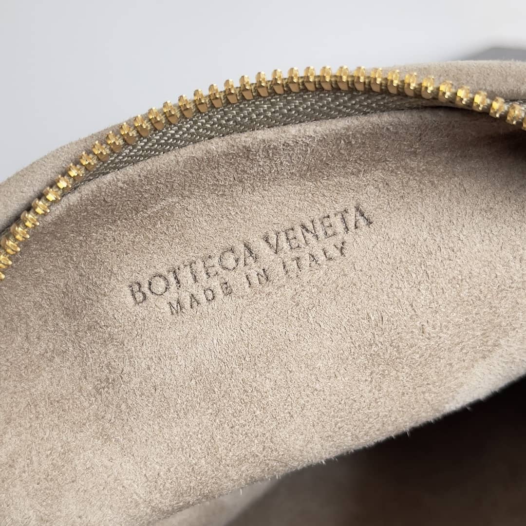 Replica Bottega Veneta Intrecciato Suede Mini Jodie Hobo Bag_5_156757 Replica Bottega Veneta Intrecciato Suede Mini Jodie Hobo Bag