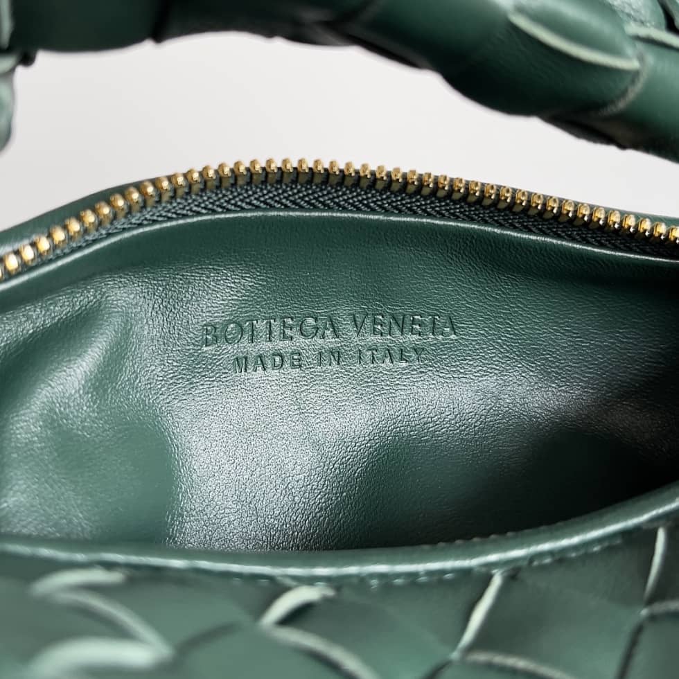Replica Bottega Veneta Intrecciato Leather Mini Jodie Hobo Bag_7_156957 Replica Bottega Veneta Intrecciato Leather Mini Jodie Hobo Bag