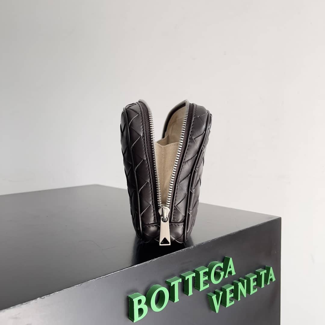 Replica Bottega Veneta Large Intrecciato Zipped Organizing Pouch_4_157685 Replica Bottega Veneta Large Intrecciato Zipped Organizing Pouch