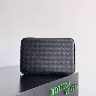 Replica Bottega Veneta Large Intrecciato Zipped Organizing Pouch
