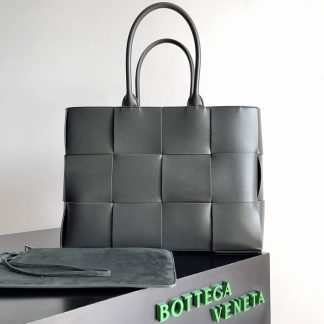 Replica Bottega Veneta Nappa Maxi Intrecciato Arco Tote