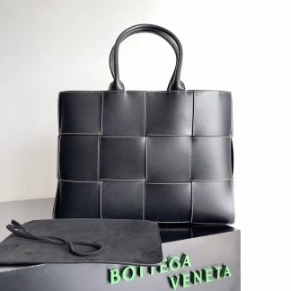 Replica Bottega Veneta Nappa Maxi Intrecciato Arco Tote