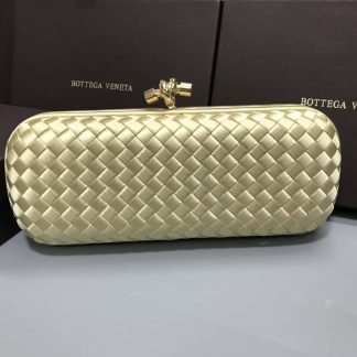 Replica Bottega Veneta Silk knot Pochette clutch