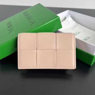 Replica Bottega Veneta Intreccio Leather Bi-Fold Wallet