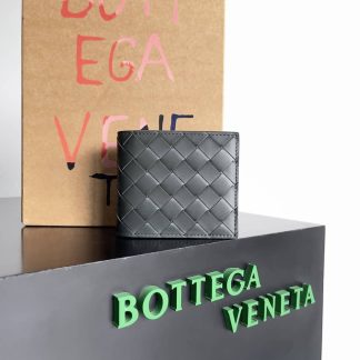 Replica Bottega Veneta Intrecciato Leather Bifold Wallet
