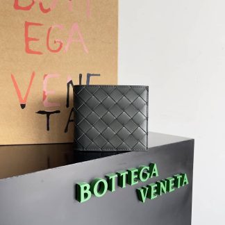 Replica Bottega Veneta Intrecciato Leather Bifold Wallet