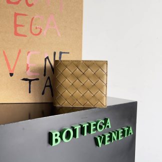 Replica Bottega Veneta Intrecciato Leather Bifold Wallet