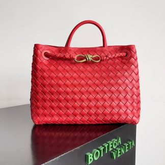 Replica Bottega Veneta Andiamo Intrecciato Medium Top handle Tote bag