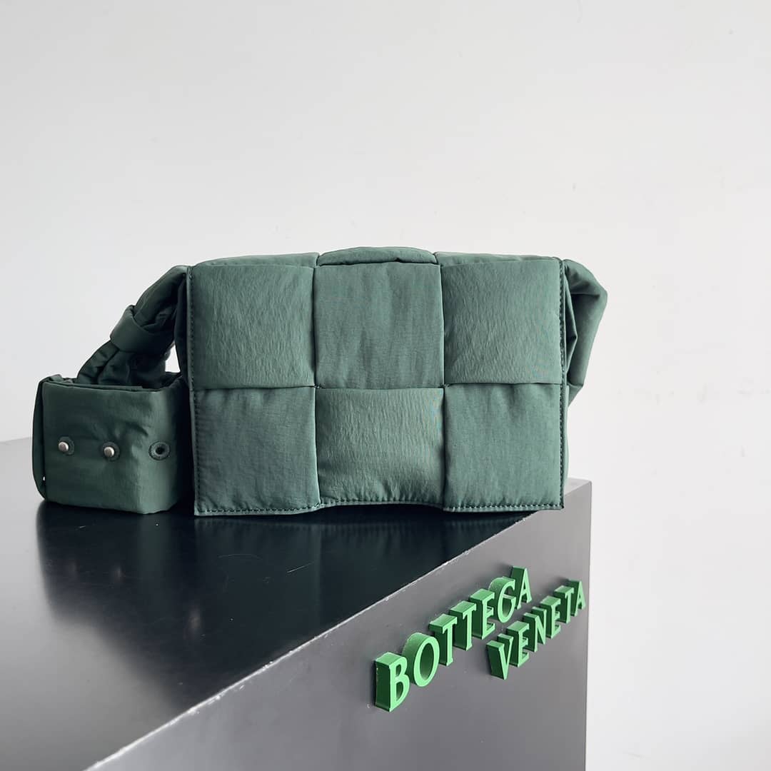 Replica Bottega Veneta Small Padded Tech Cassette Shoulder Bag_10_147188 Replica Bottega Veneta Small Padded Tech Cassette Shoulder Bag