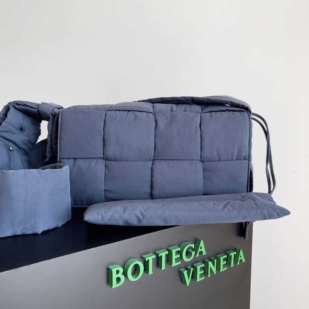 Replica Bottega Veneta Woven Padded Nylon Cassette Messenger Bag_10_147288 Replica Bottega Veneta Woven Padded Nylon Cassette Messenger Bag