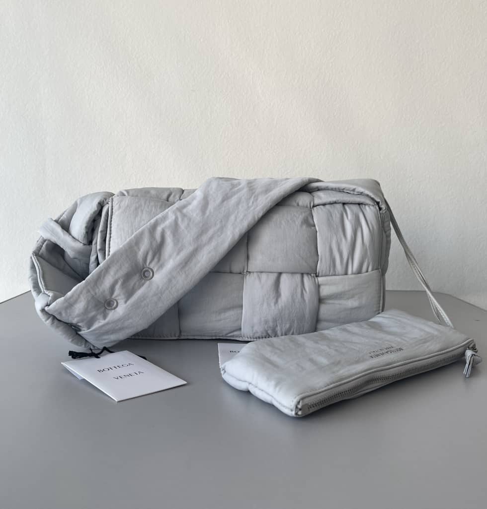 Replica Bottega Veneta Woven Padded Nylon Cassette Messenger Bag_10_147397 Replica Bottega Veneta Woven Padded Nylon Cassette Messenger Bag