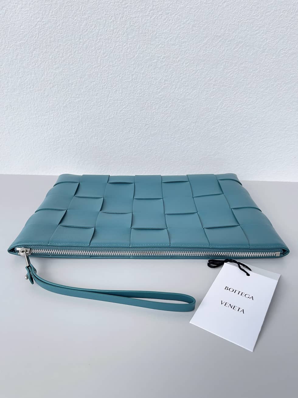 Replica Bottega Veneta Intrecciato Urban Leather Pouch_4_147447 Replica Bottega Veneta Intrecciato Urban Leather Pouch