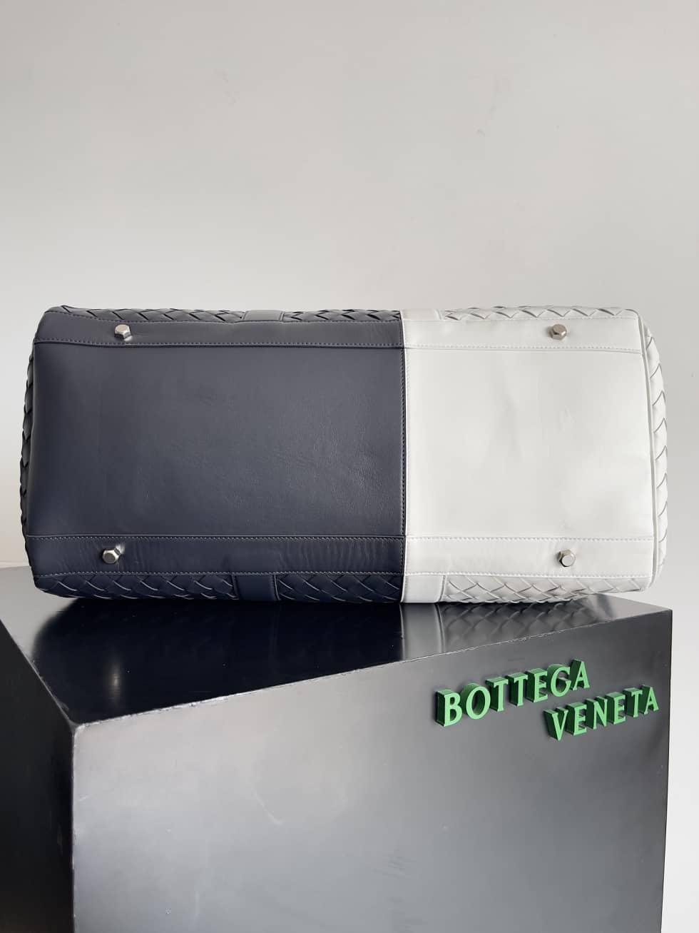 Replica Bottega Veneta Intreccio Cowhide Leather Travel Duffel Bag_2_147457 Replica Bottega Veneta Intreccio Cowhide Leather Travel Duffel Bag