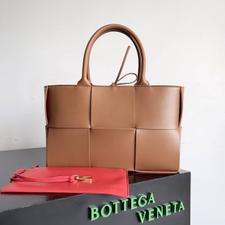 Replica Bottega Veneta Maxi Intrecciato Mini Arco Tote
