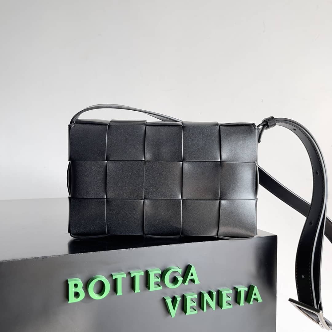Replica Bottega Veneta Cassette leather shoulder bag_1_148447 Replica Bottega Veneta Cassette leather shoulder bag