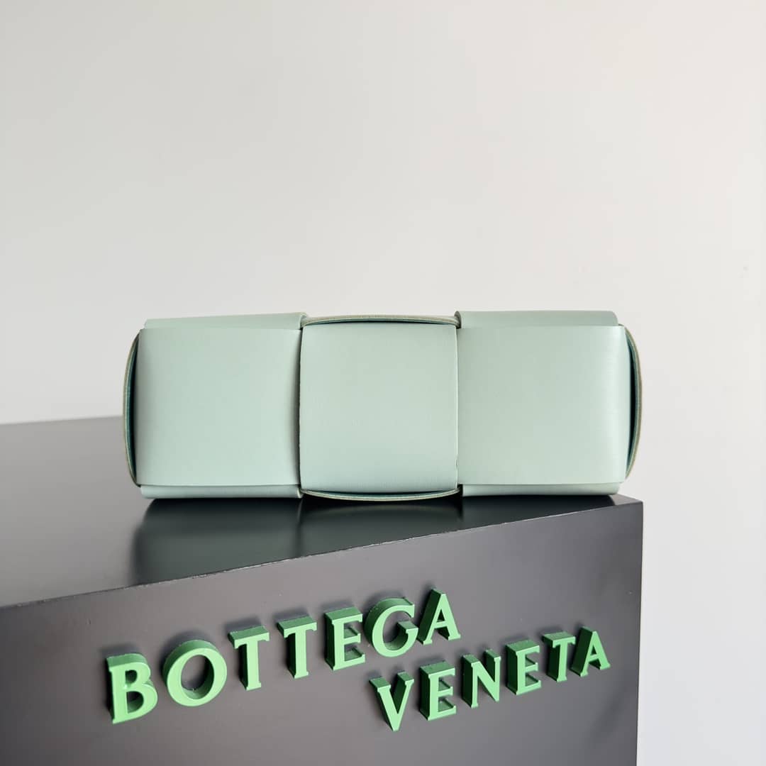 Replica Bottega Veneta Intreccio Leather Mini East-West Arco Tote Bag_3_148597 Replica Bottega Veneta Intreccio Leather Mini East-West Arco Tote Bag
