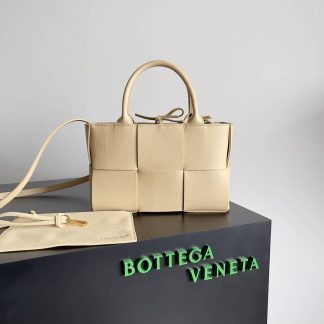 Replica Bottega Veneta Intreccio Leather Mini East-West Arco Tote Bag