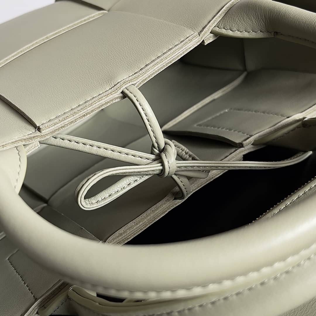 Replica Bottega Veneta Intreccio Leather Mini East-West Arco Tote Bag_5_148677 Replica Bottega Veneta Intreccio Leather Mini East-West Arco Tote Bag