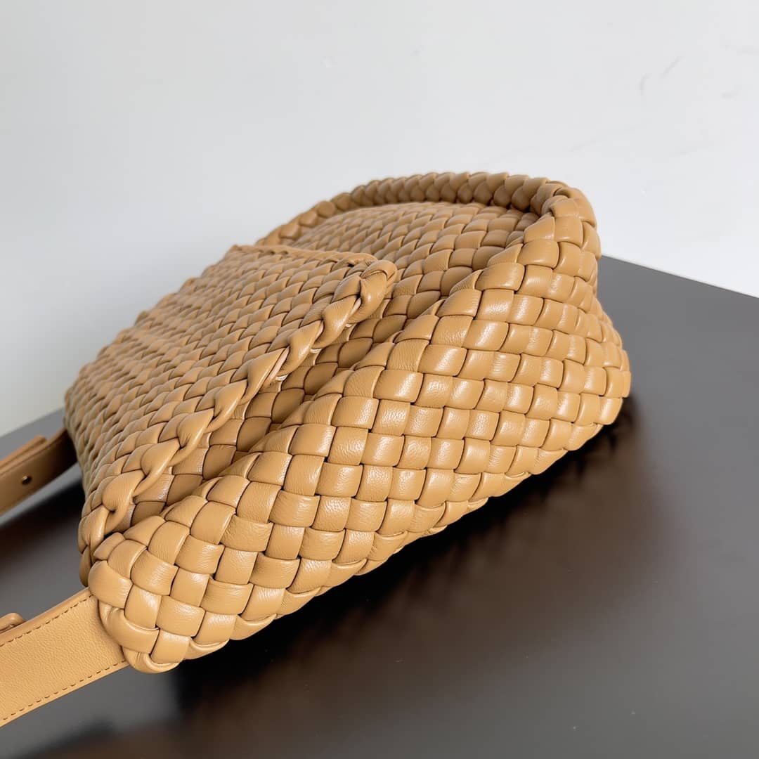 Replica Bottega Veneta Cobble Padded Intrecciato Leather Shoulder Bag_1_148787 Replica Bottega Veneta Cobble Padded Intrecciato Leather Shoulder Bag