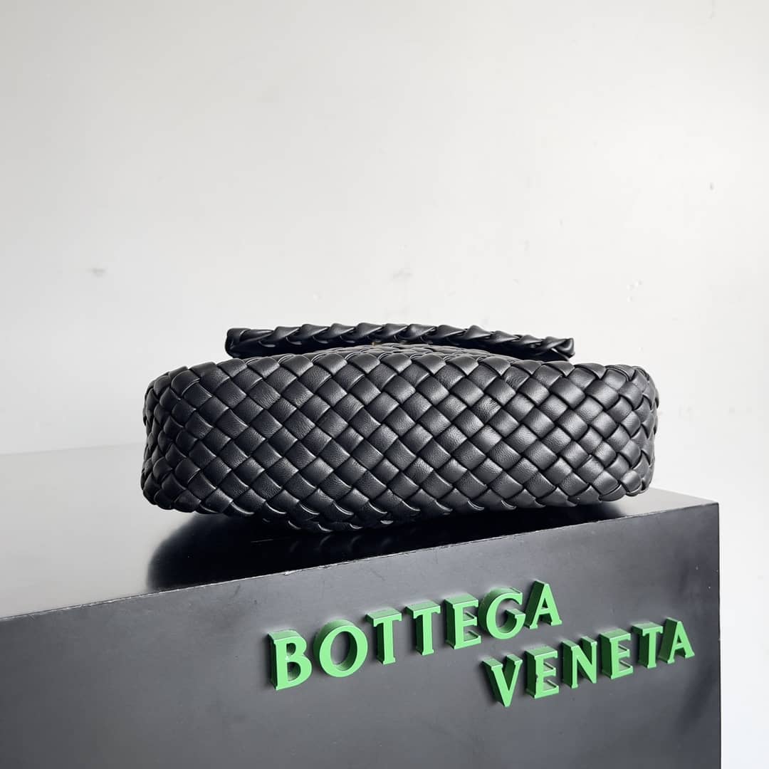 Replica Bottega Veneta Cobble Padded Intrecciato Leather Shoulder Bag_2_148837 Replica Bottega Veneta Cobble Padded Intrecciato Leather Shoulder Bag