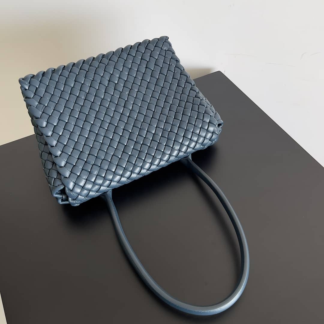 Replica Bottega Veneta Matthieu Blazy intreccio leather Tote bag_4_148917 Replica Bottega Veneta Matthieu Blazy intreccio leather Tote bag
