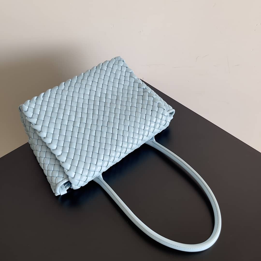 Replica Bottega Veneta Matthieu Blazy intreccio leather Tote bag_3_148927 Replica Bottega Veneta Matthieu Blazy intreccio leather Tote bag