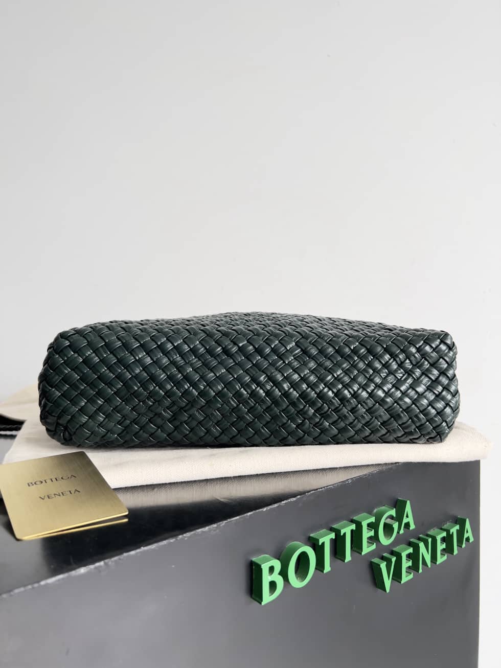Replica Bottega Veneta intrecciato Leather Tosca Shoulder Bag_3_149617 Replica Bottega Veneta intrecciato Leather Tosca Shoulder Bag