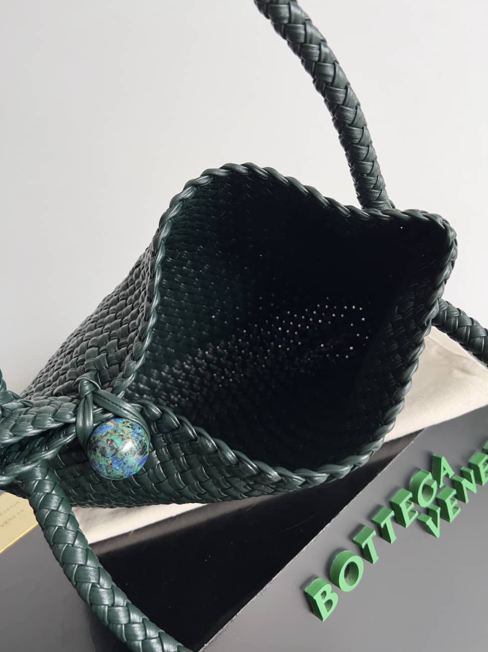 Replica Bottega Veneta intrecciato Leather Tosca Shoulder Bag_8_149617 Replica Bottega Veneta intrecciato Leather Tosca Shoulder Bag