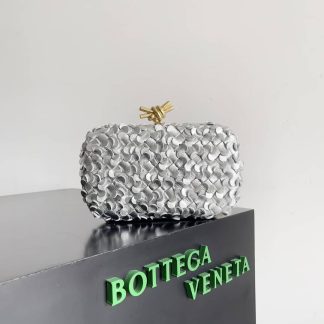 Replica Bottega Veneta Lambskin Intrecciato Minaudiere Knot Clutch
