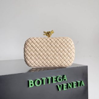 Replica Bottega Veneta Lambskin Intrecciato Minaudiere Knot Clutch