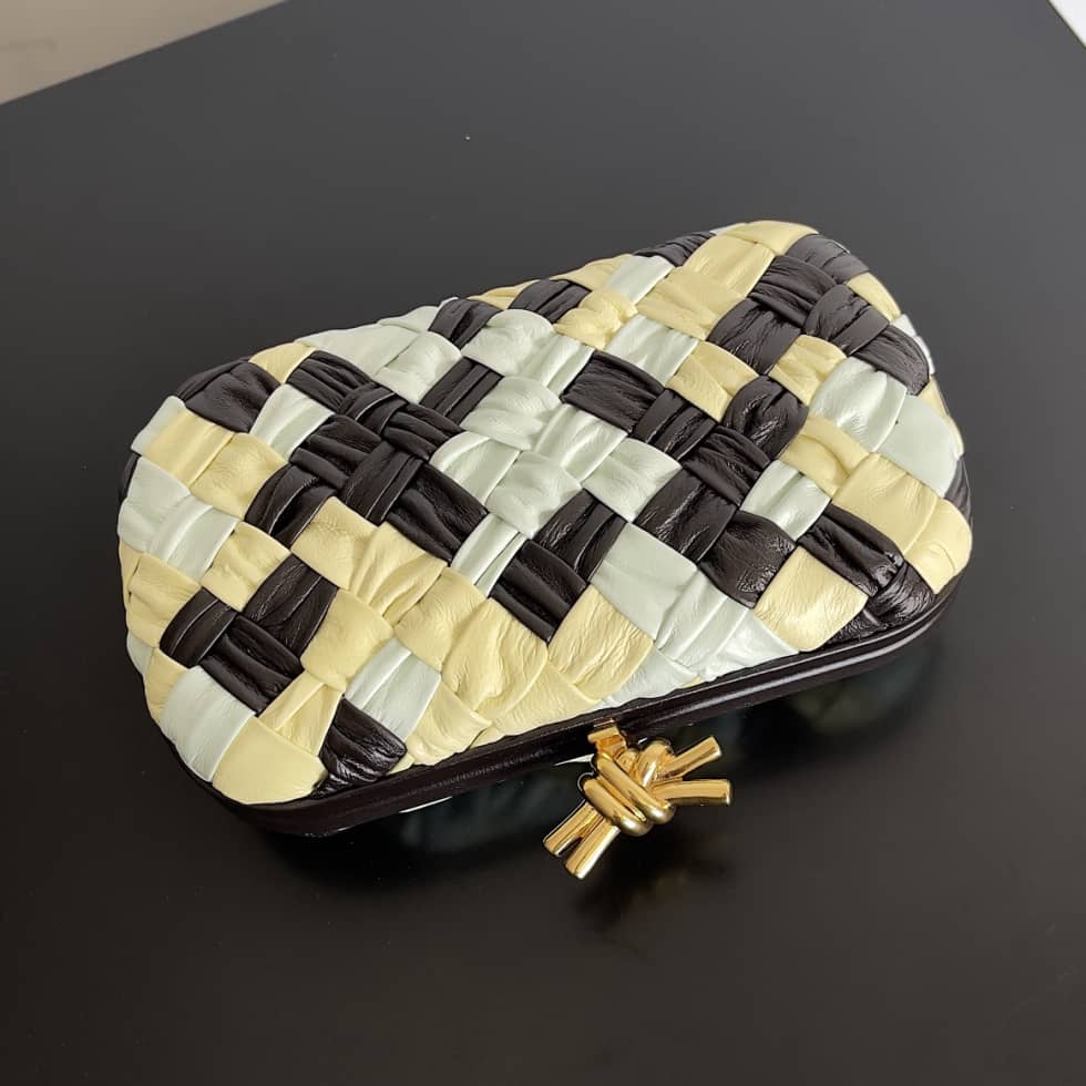 Replica Bottega Veneta Lambskin Intrecciato Minaudiere Knot Clutch_4_149817 Replica Bottega Veneta Lambskin Intrecciato Minaudiere Knot Clutch