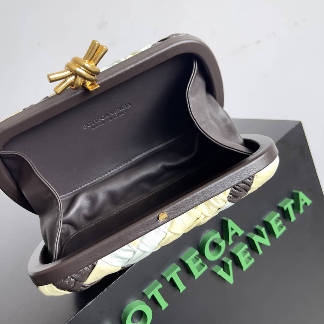 Replica Bottega Veneta Lambskin Intrecciato Minaudiere Knot Clutch_8_149817 Replica Bottega Veneta Lambskin Intrecciato Minaudiere Knot Clutch