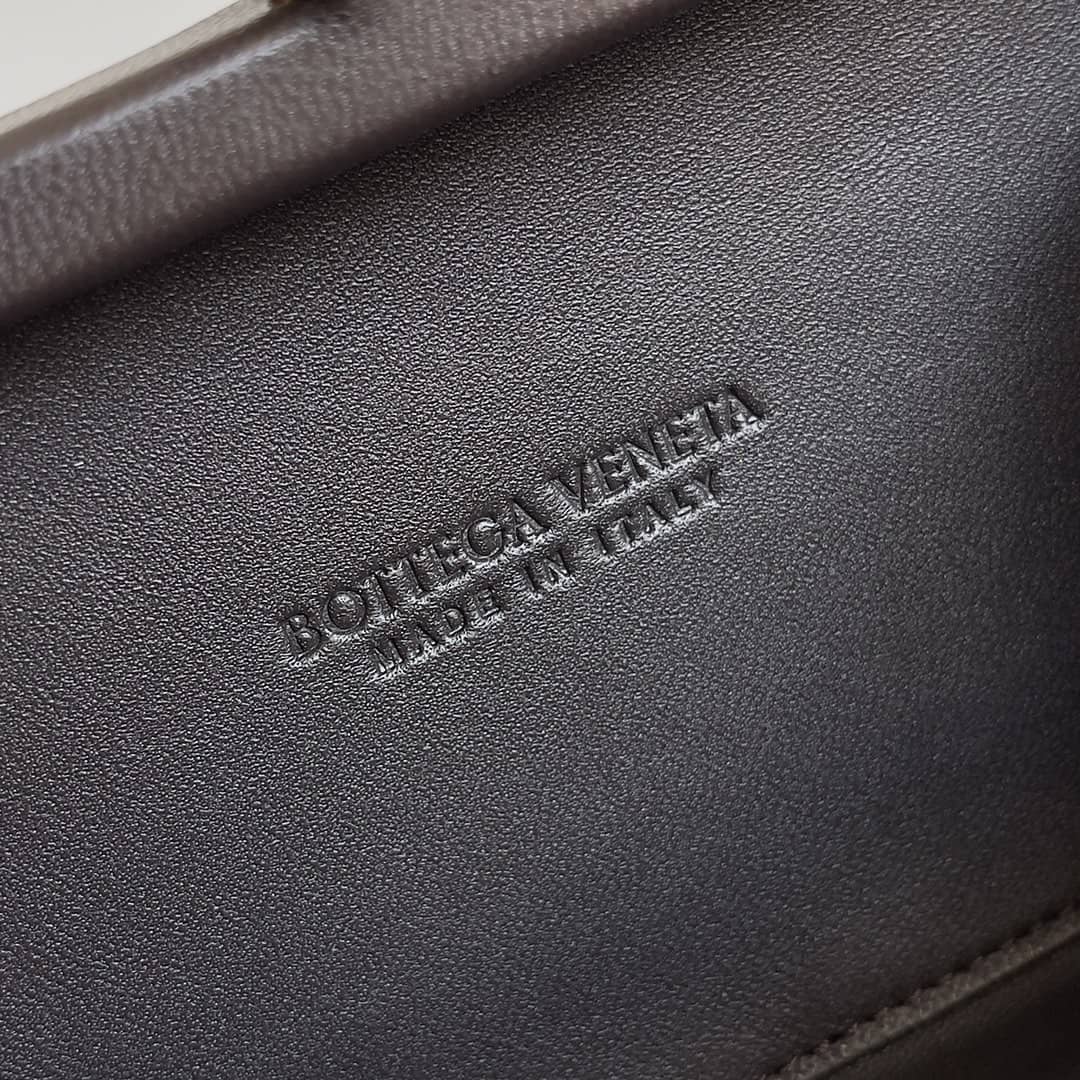 Replica Bottega Veneta Lambskin Intrecciato Minaudiere Knot Clutch_7_149827 Replica Bottega Veneta Lambskin Intrecciato Minaudiere Knot Clutch