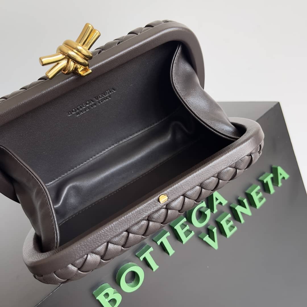Replica Bottega Veneta Lambskin Intrecciato Minaudiere Knot Clutch_8_149827 Replica Bottega Veneta Lambskin Intrecciato Minaudiere Knot Clutch