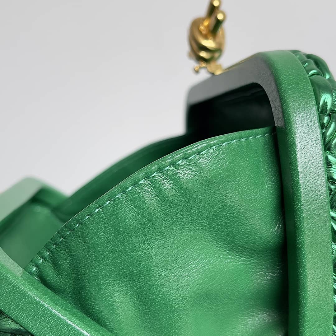 Replica Bottega Veneta Lambskin Intrecciato Minaudiere Knot Clutch_6_149847 Replica Bottega Veneta Lambskin Intrecciato Minaudiere Knot Clutch