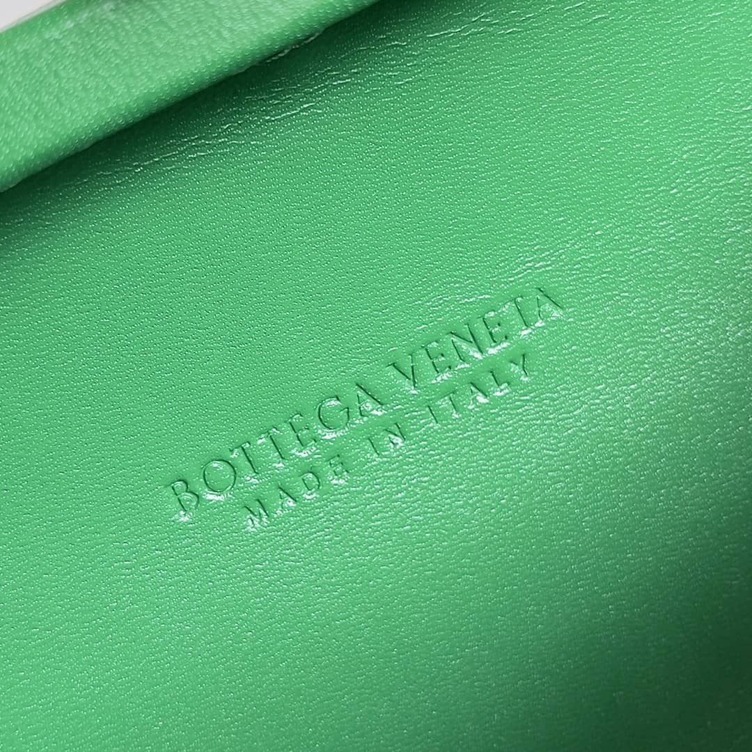 Replica Bottega Veneta Lambskin Intrecciato Minaudiere Knot Clutch_7_149847 Replica Bottega Veneta Lambskin Intrecciato Minaudiere Knot Clutch